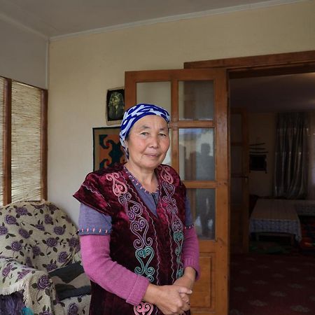 Guest House Guljan Bokonbayevo Exterior photo
